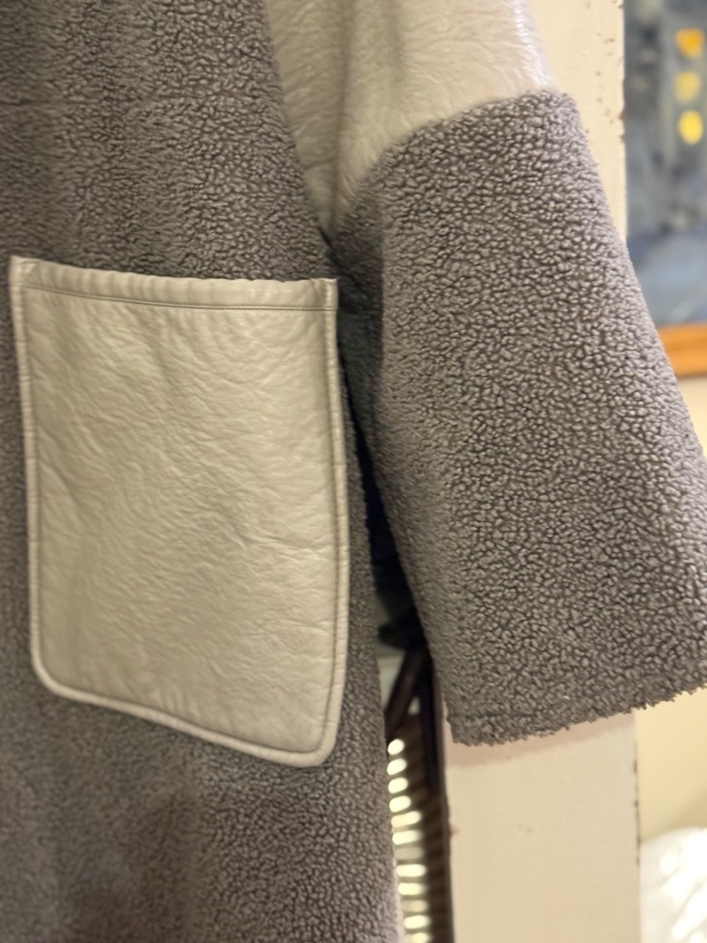 baum und pferdgarten sz 44 Dea shearling overcoat fleece body faux leather panel - Picture 4 of 7